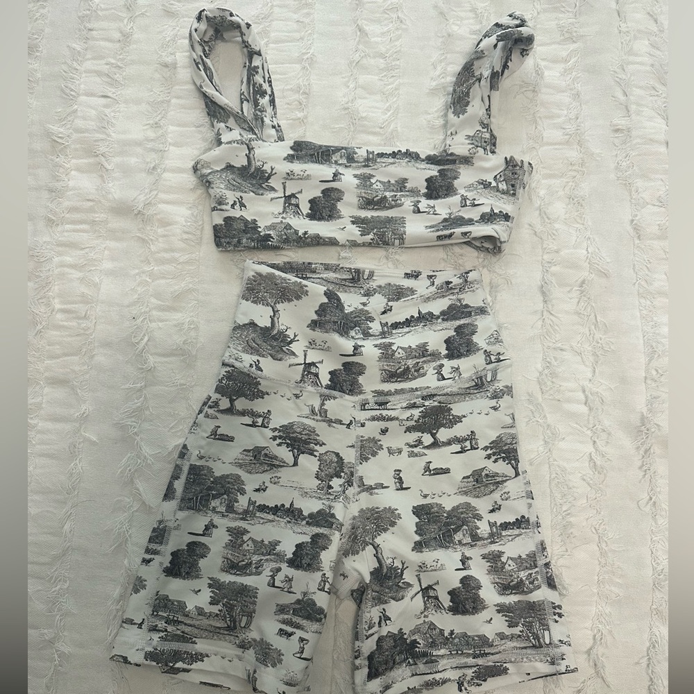 We Wore What Toile Workout Set